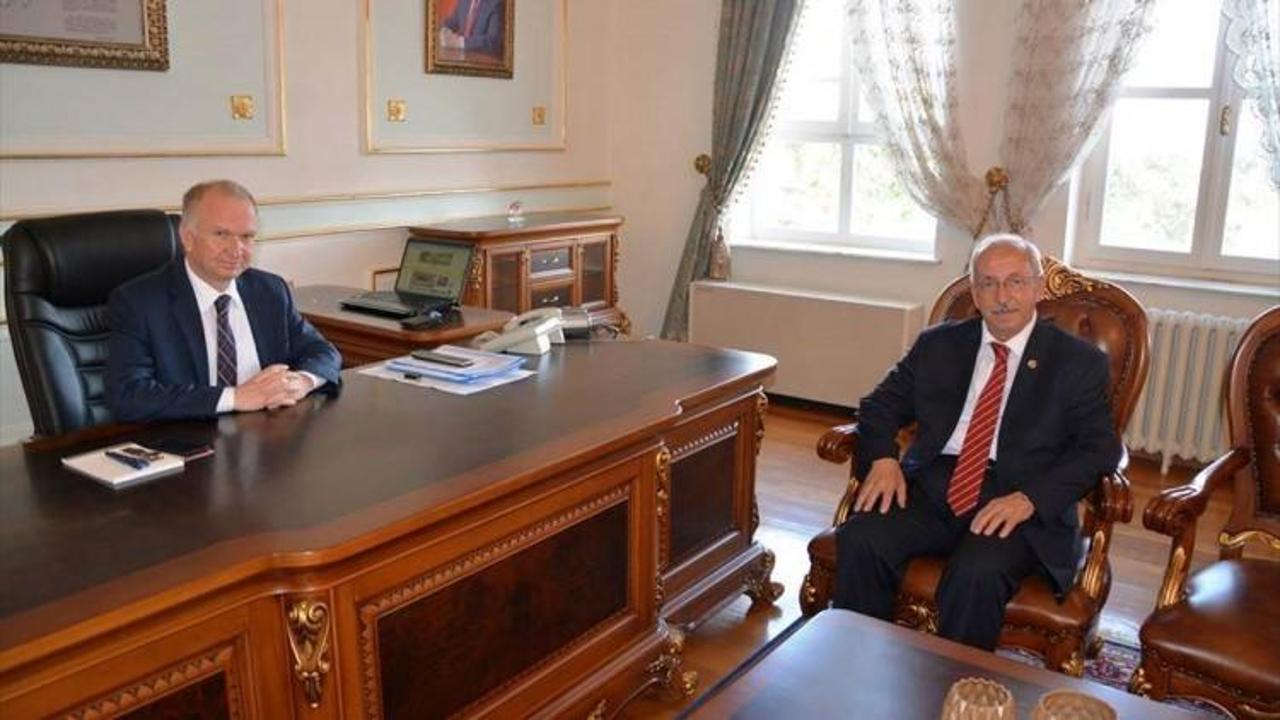 Başkan Albayrak'tan Vali Ceylan'a ziyaret