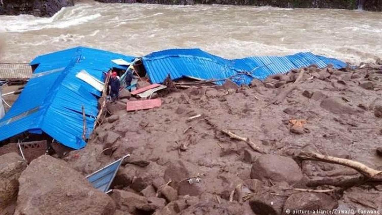 Çin'de heyelan 10 can aldı