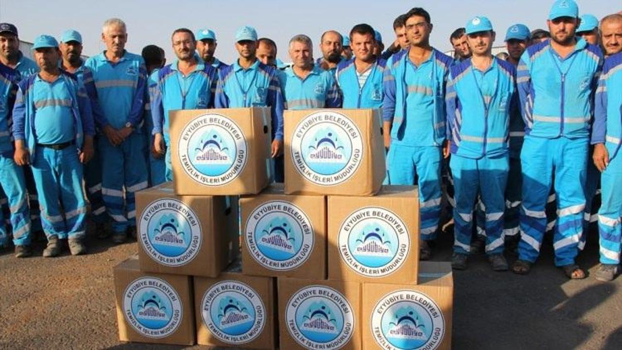 Eyyübiye Belediyesi'nden personele gıda yardımı