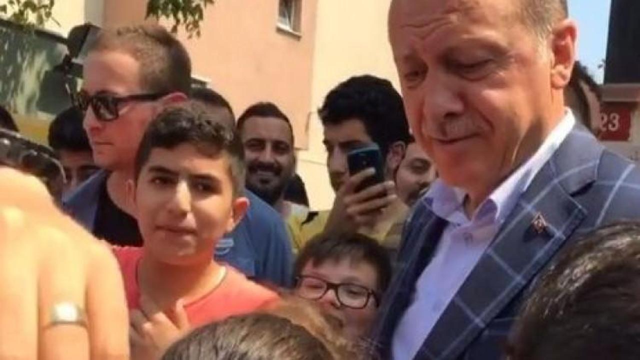 Cumhurbaşkanı Erdoğan'ı gören çocukların heyecanı