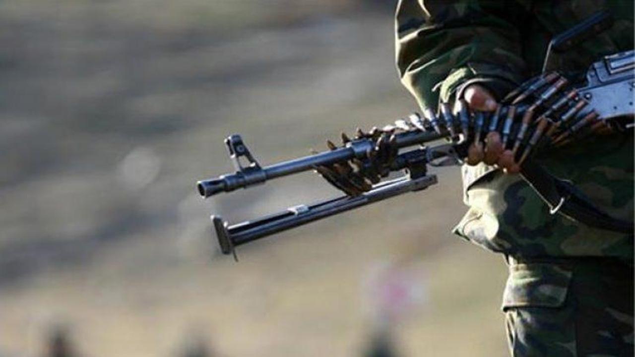 Hakkari'de çatışma: 2 PKK'lı öldürüldü