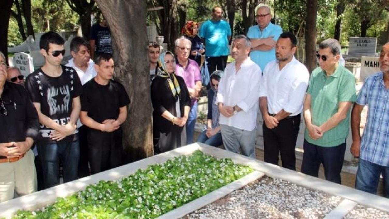 Kemal Sunal mezarı başında anıldı