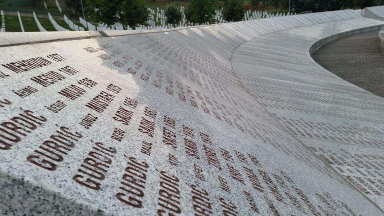 Geçen 21 yılın ardından Srebrenitsa soykırımı!