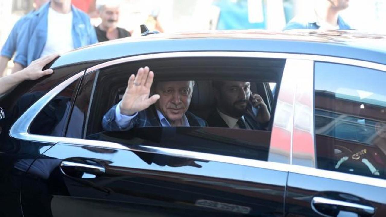 Erdoğan'dan İstinye'de hasta ziyareti