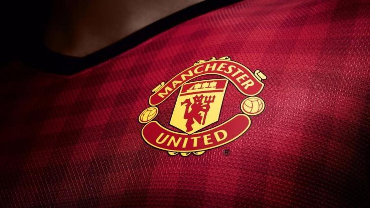 Manchester United dev transferi açıkladı!