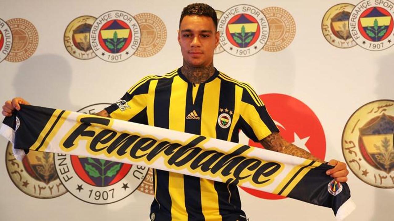 Van der Wiel imzayı attı! İşte ilk s&ouml;zleri