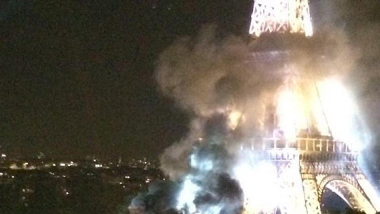 Eyfel Kulesi'nden dumanlar y&uuml;kseldi