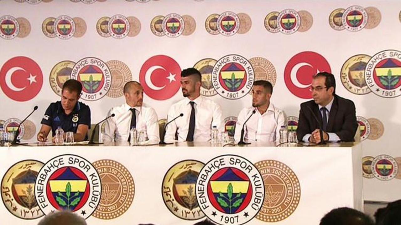 Fenerbahçe üç isme imza attırdı!