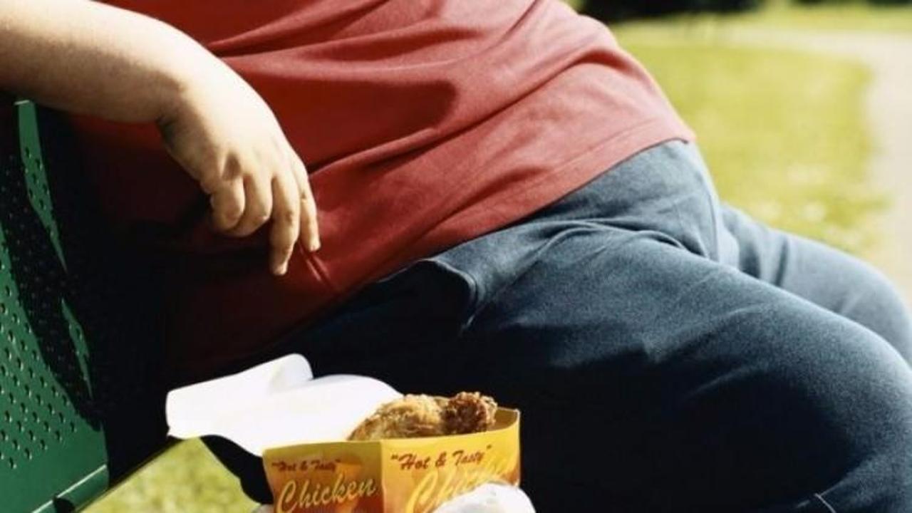 Obez erkekler daha erken ölüyor!