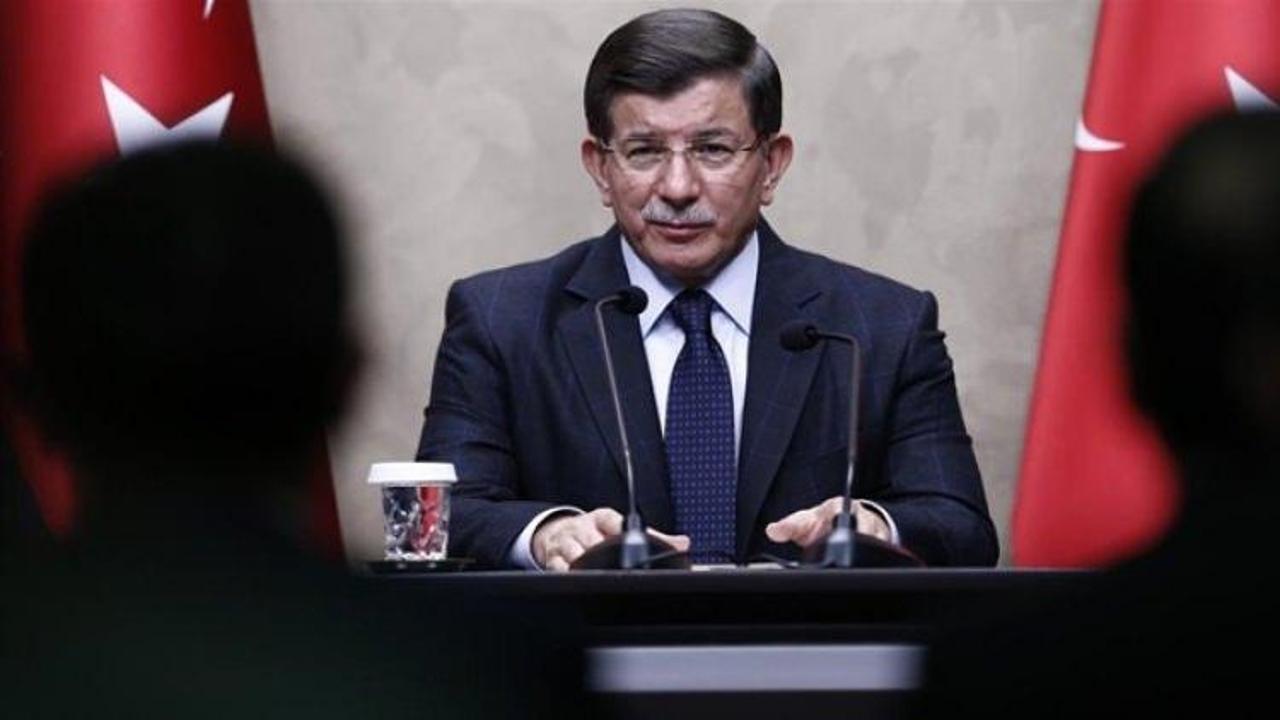 Ahmet Davutoğlu: Bir ülkede iki ordu olmaz!