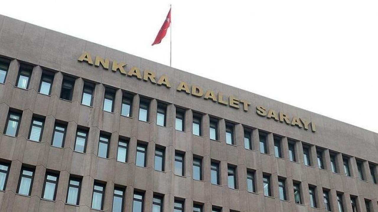  Ankara'da 132 hakim ve savcı tutuklandı