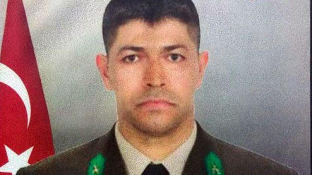 Şehit Ömer Halisdemir’e iki anlamlı şiir