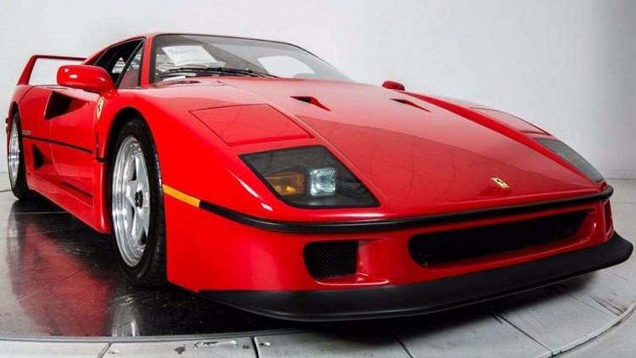 90 model Ferrari'ye dudak uçuklatan fiyat