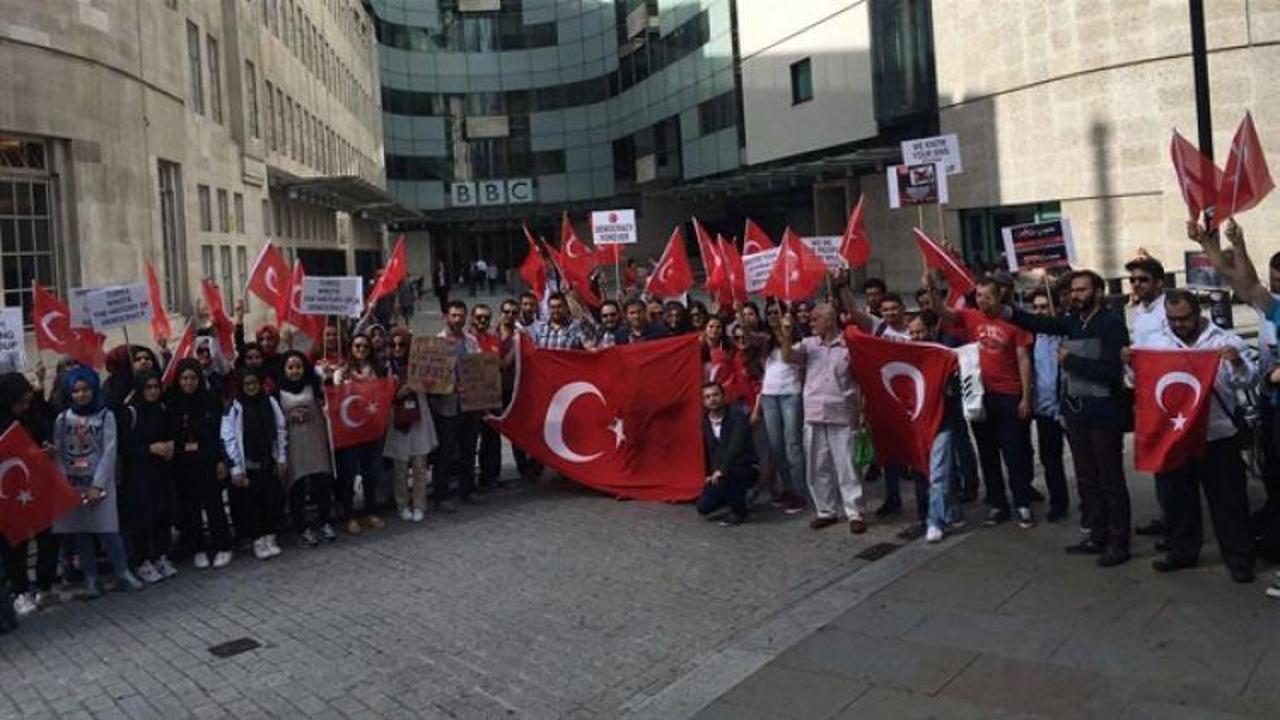 BBC'ye FETÖ protestosu