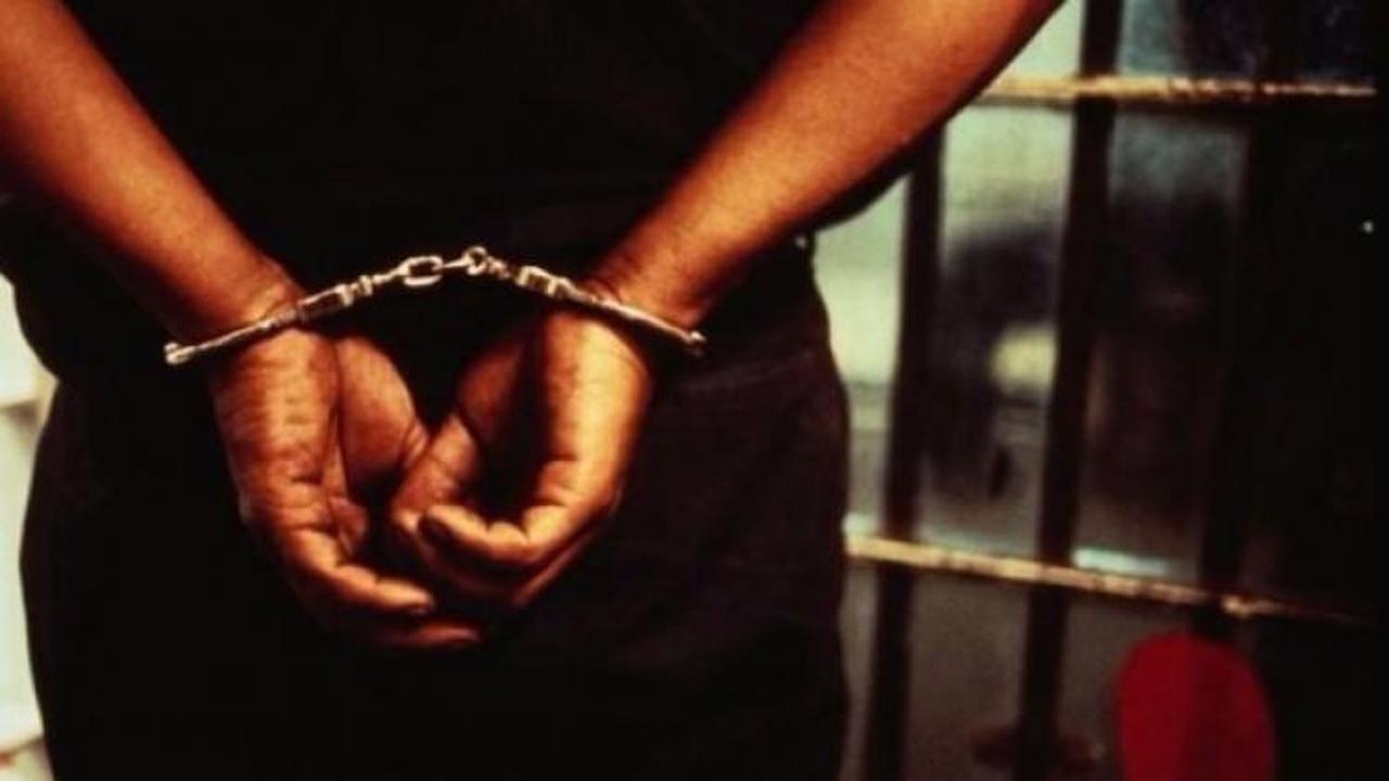 Siverek’te 9 polis tutuklandı