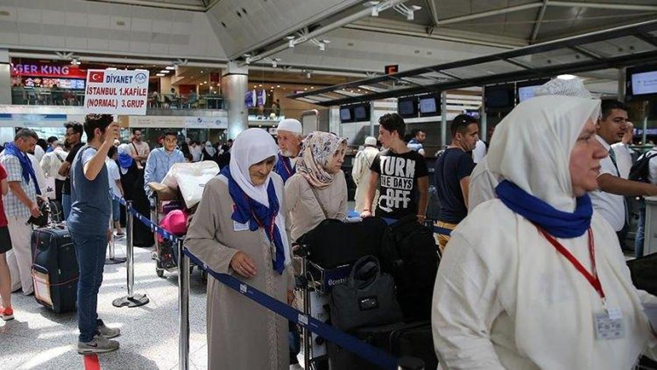 AHL'denilk hac kafilesi uğurlandı