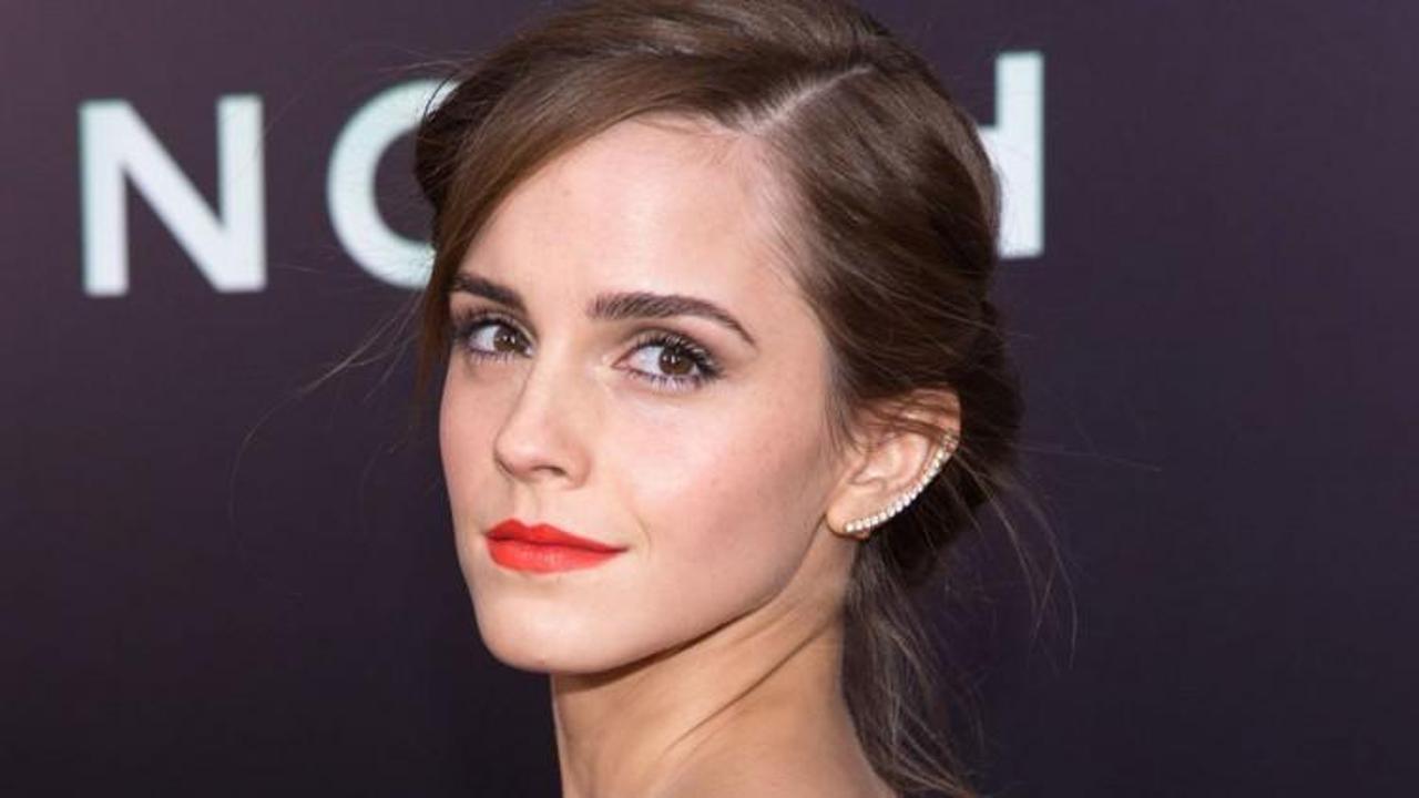 Emma Watson'dan imza alan okuldan atılıyor