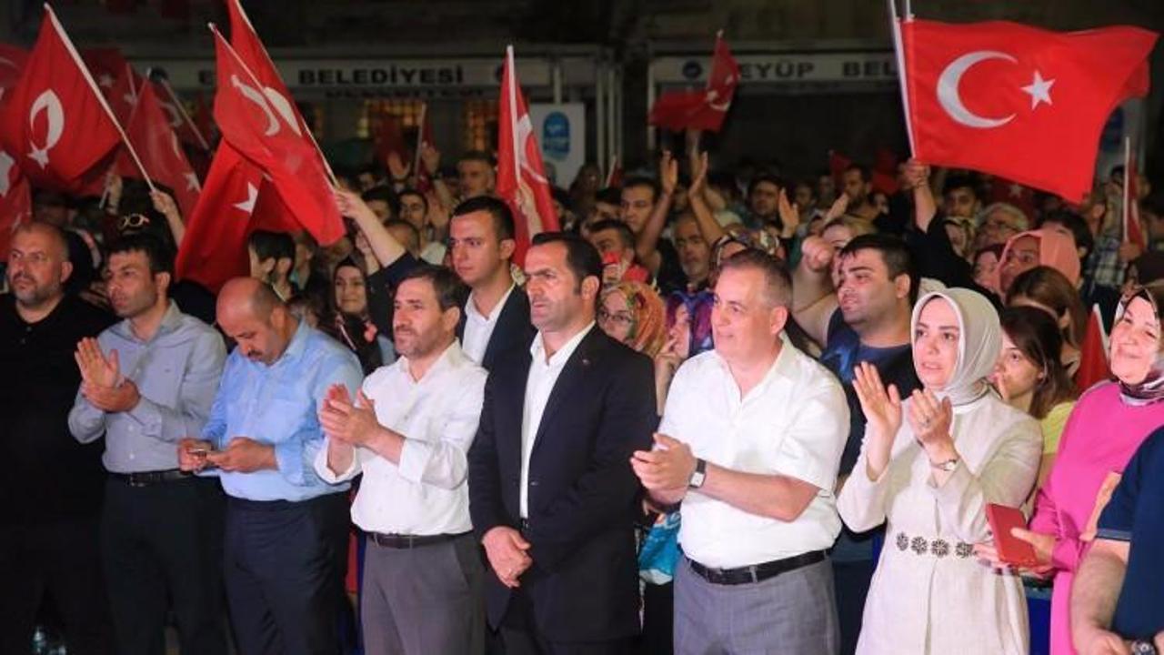 Eyüp Sultan'dan FETÖ'ye uluslararası darbe