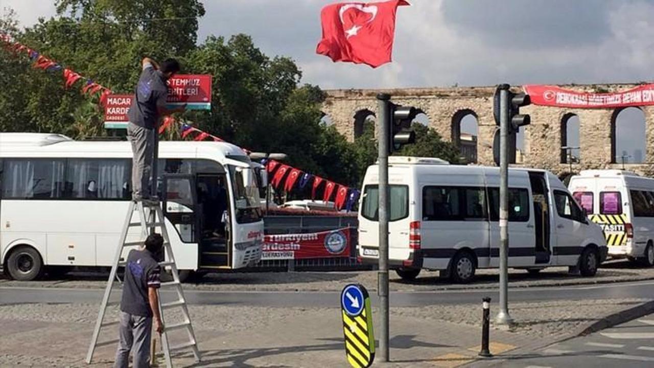 17 şehit verilen caddeye yeni tabela asıldı