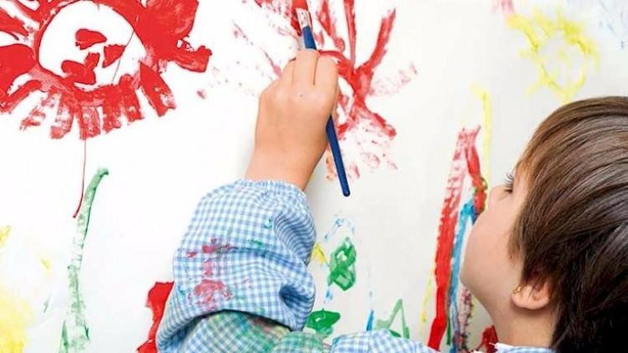 &Ccedil;ocuğunuz solaksa bırakın &ouml;yle kalsın!