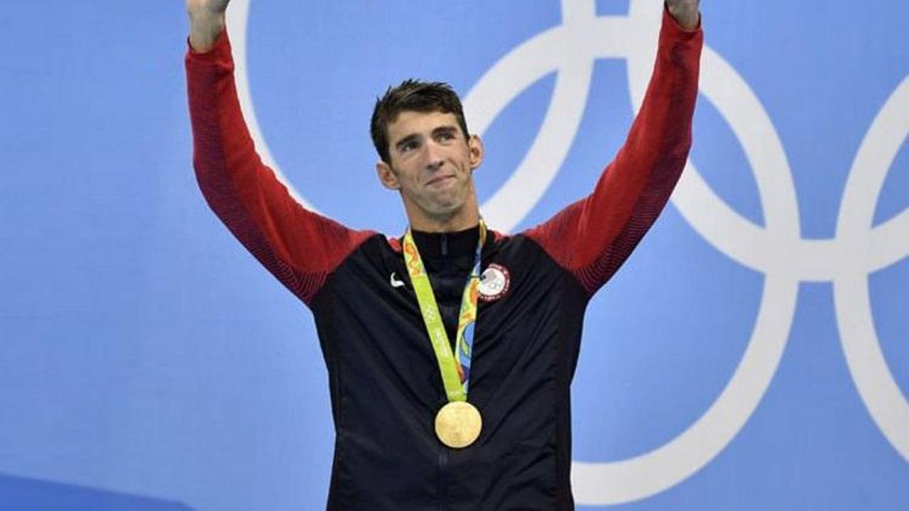 Michael Phelps Olimpiyat tarihine geçti!