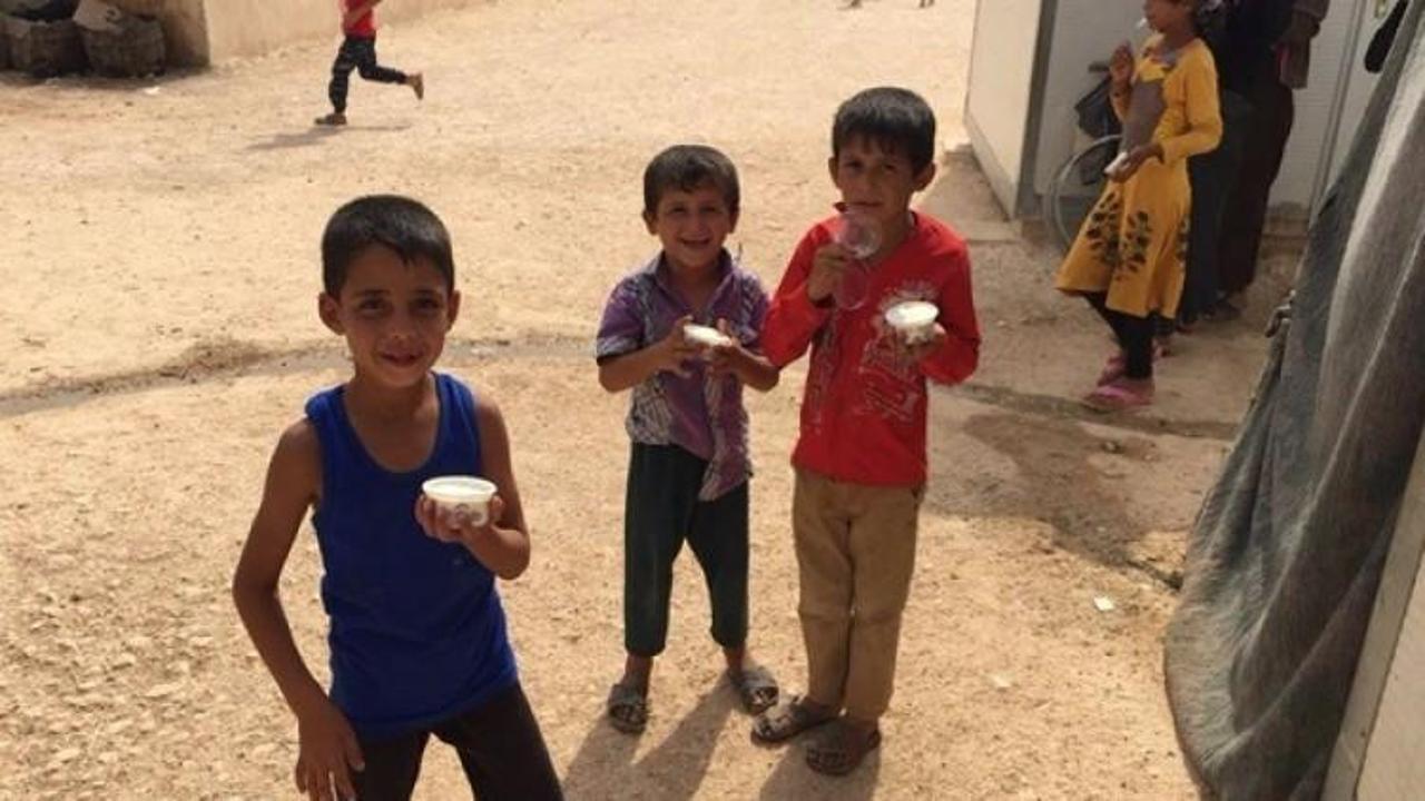 Suriyeli minikleri gülümseten sürpriz
