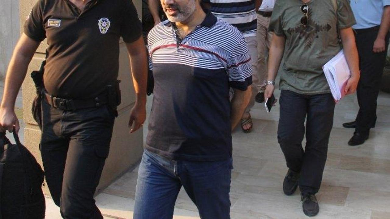 Adana'da 16 FETÖ'cü polis tutuklandı