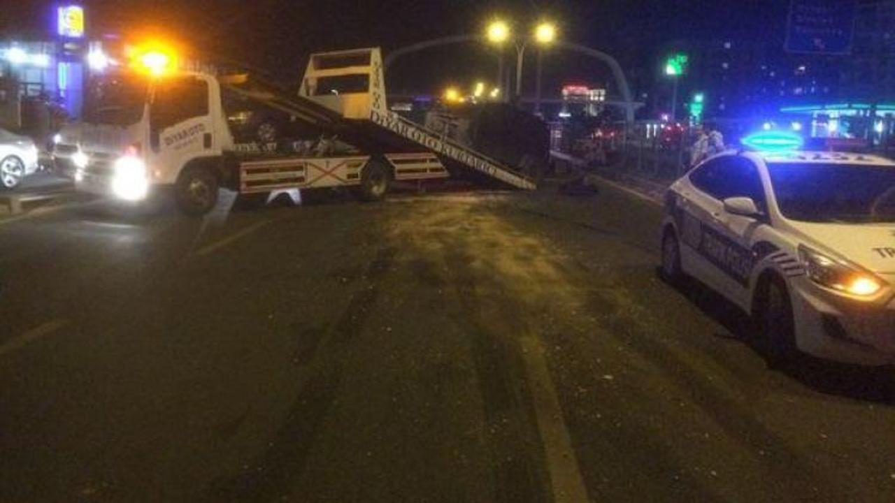 Diyarbakır'da zırhlı polis aracı kaza yaptı