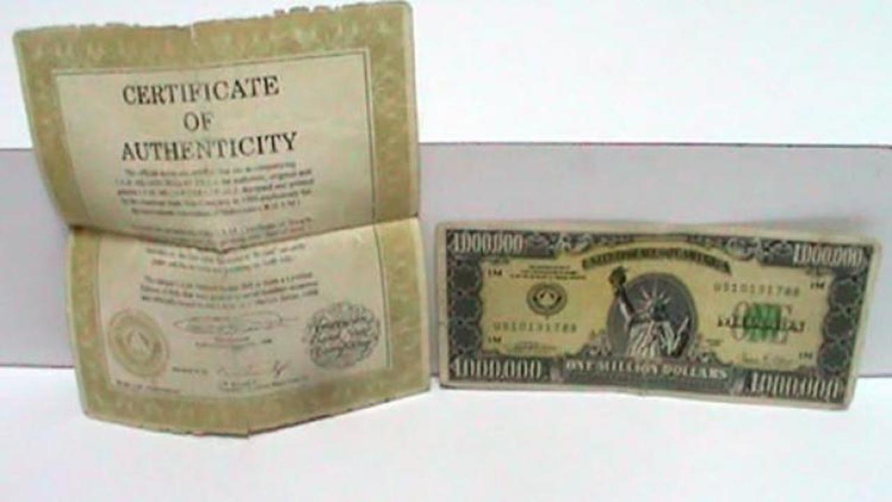 Polisi şaşkına çeviren 1 milyon dolarlık banknot