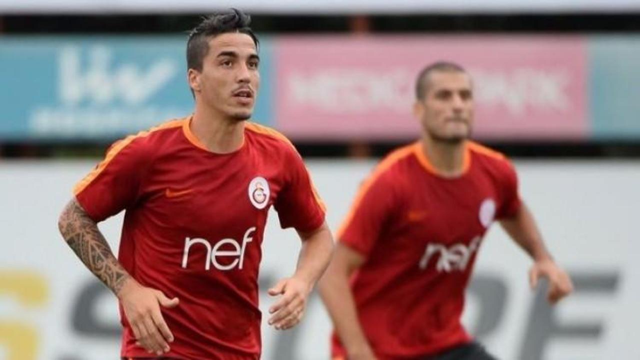 Galatasaray'da Josue sürprizi! Sneijder...