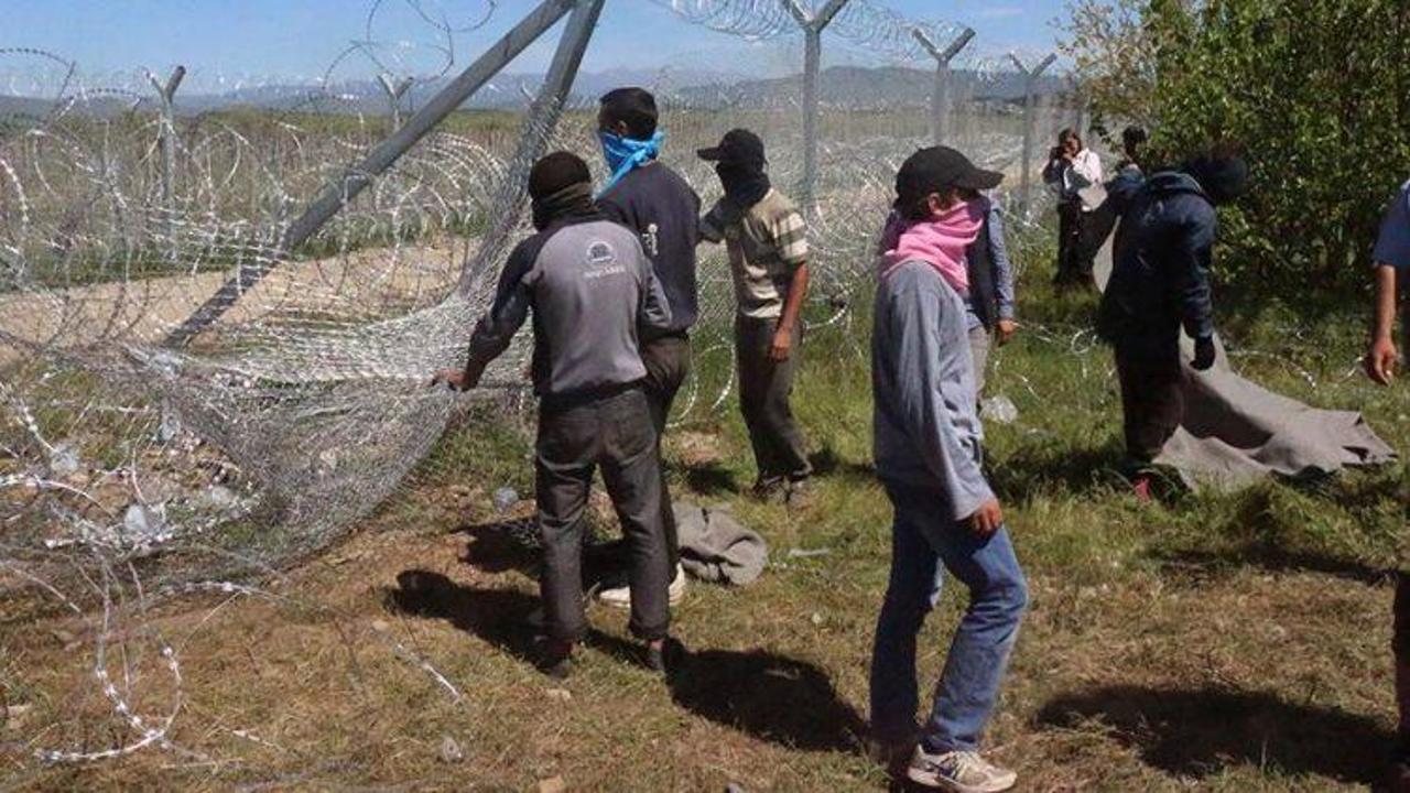 Yunan adalarında göçmen krizi!