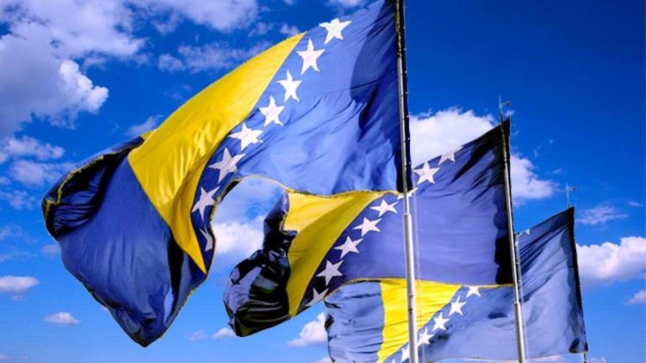 Bosna Hersek Markale kurbanlarını andı