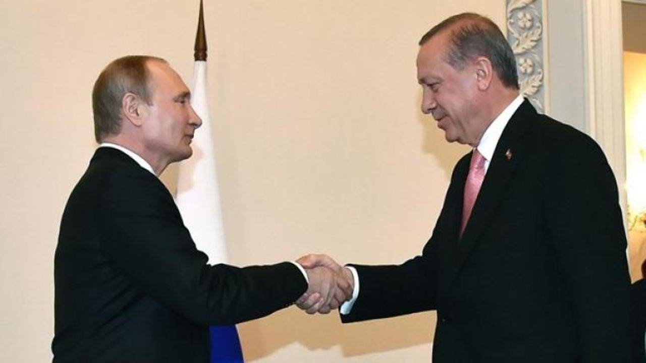Cumhurbaşkanı Erdoğan Putin'i tebrik etti