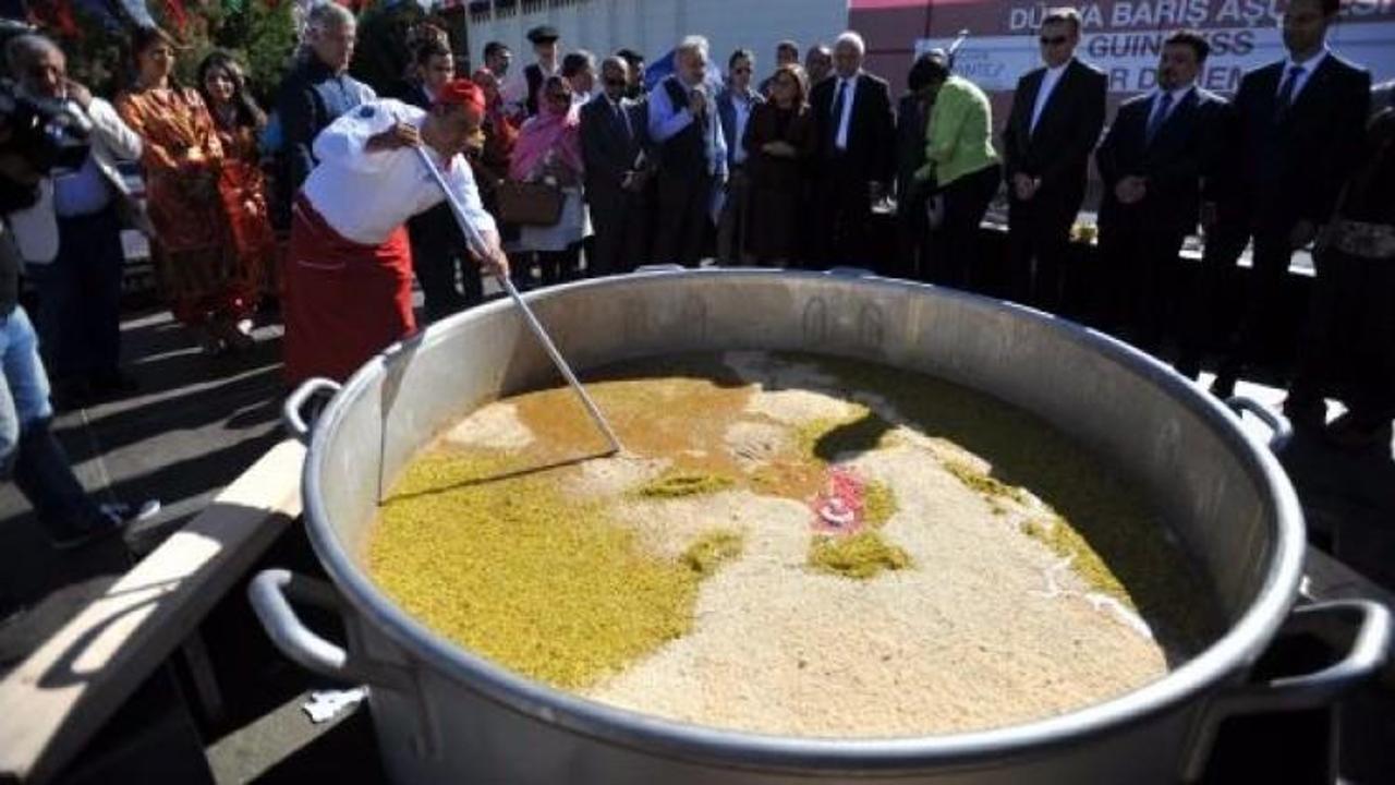 Gaziantep 3 bin 192 kilo aşureyle Guinness'e aday