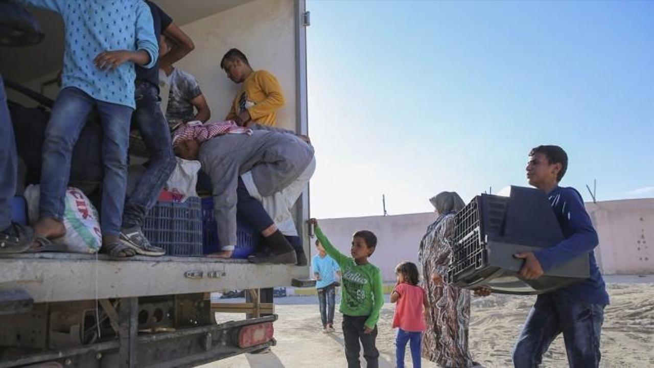 PYD zulmünden kaçanlar Cerablus'a sığınıyor