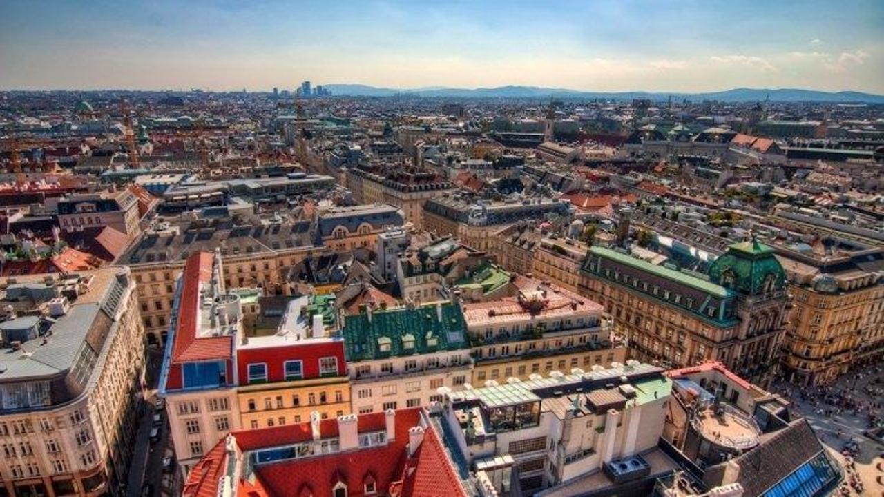 Viyana'daki otel 15 Temmuz programını iptal etti!