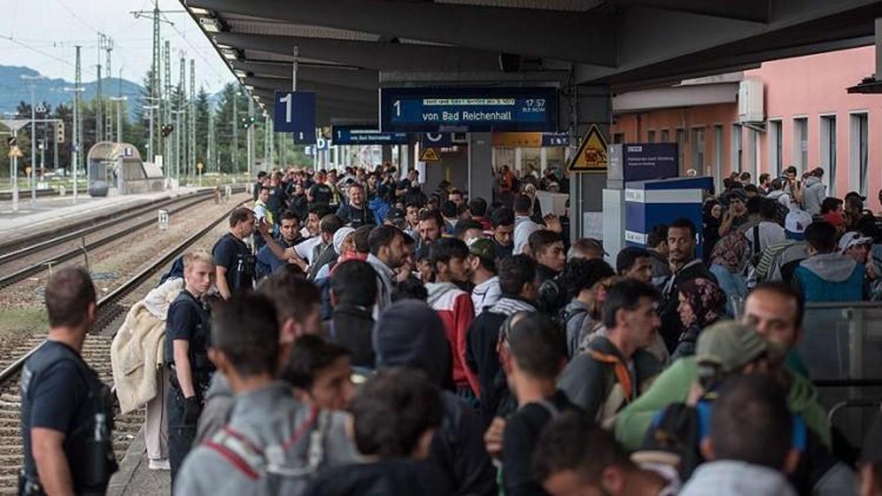  Almanya’ya 2015'te 890 bin sığınmacı geldi