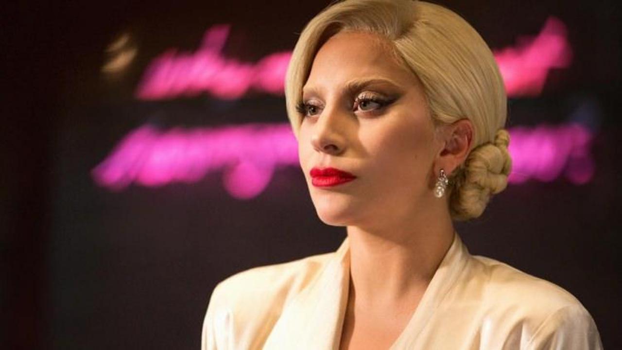 Lady Gaga Suriye'deki savaş mağdurları için dua istedi
