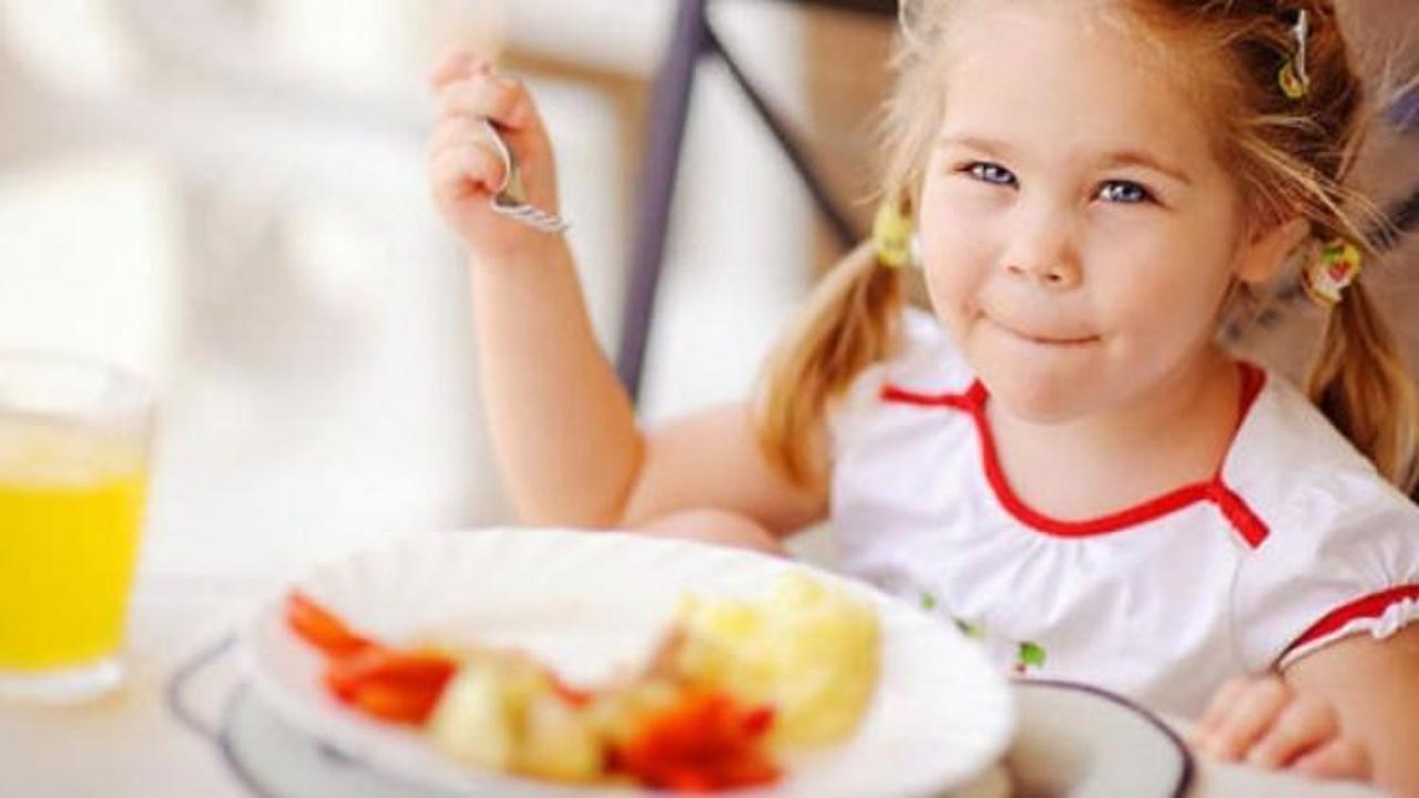 &Ccedil;ocuğunuzun başarısı i&ccedil;in kahvaltıya &ouml;zenin