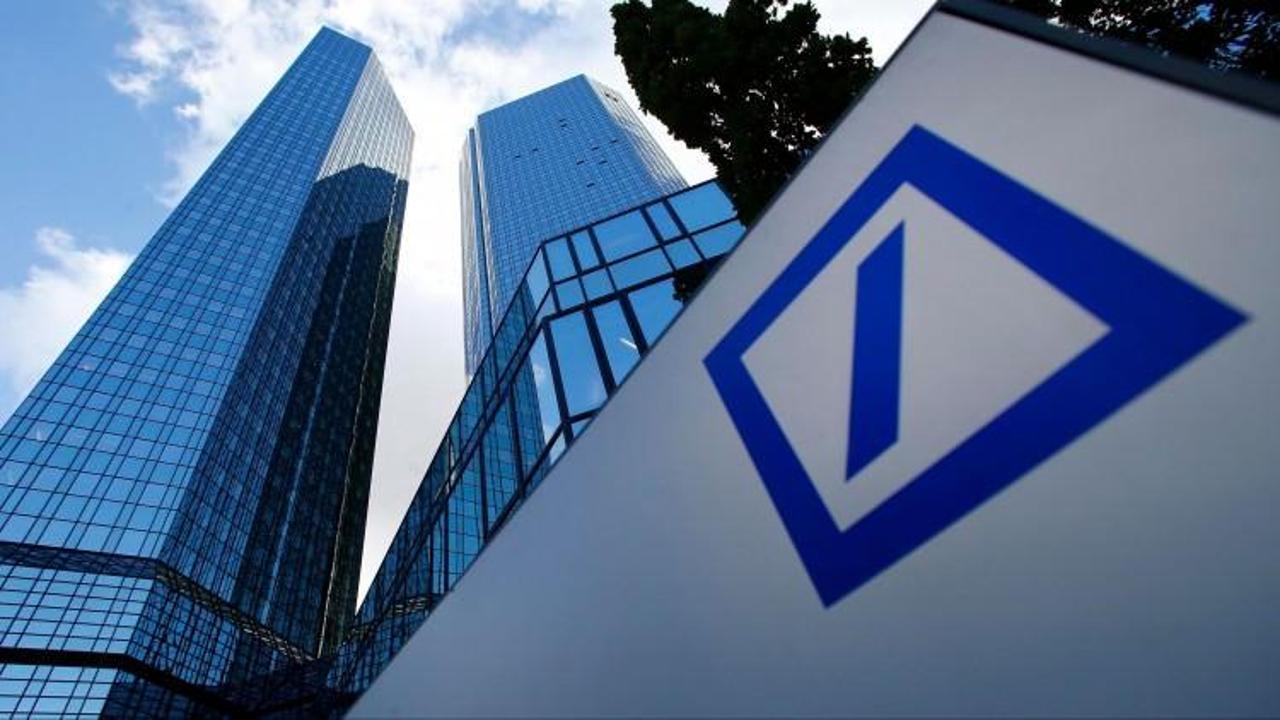 Deutsche Bank’tan sürpriz karar