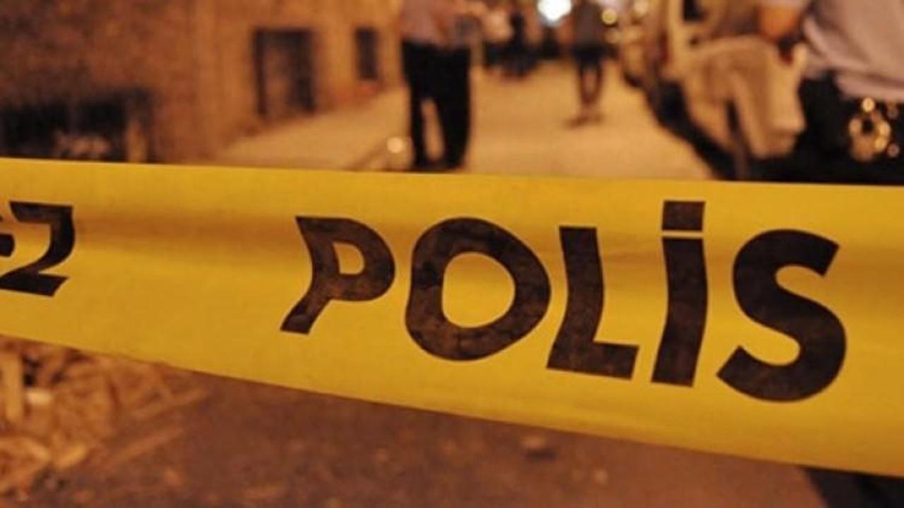 Evin bah&ccedil;esine g&ouml;m&uuml;l&uuml; 3 ceset bulundu