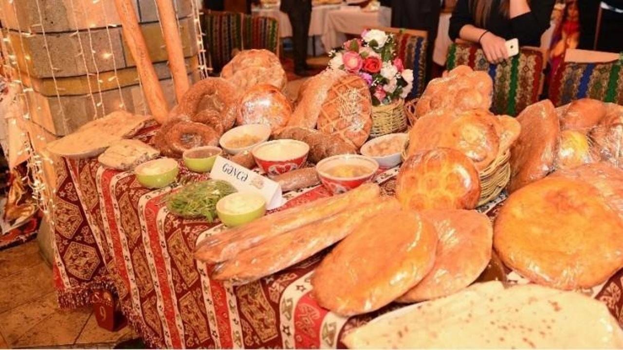  Azerbaycan’da ilk ekmek festivali