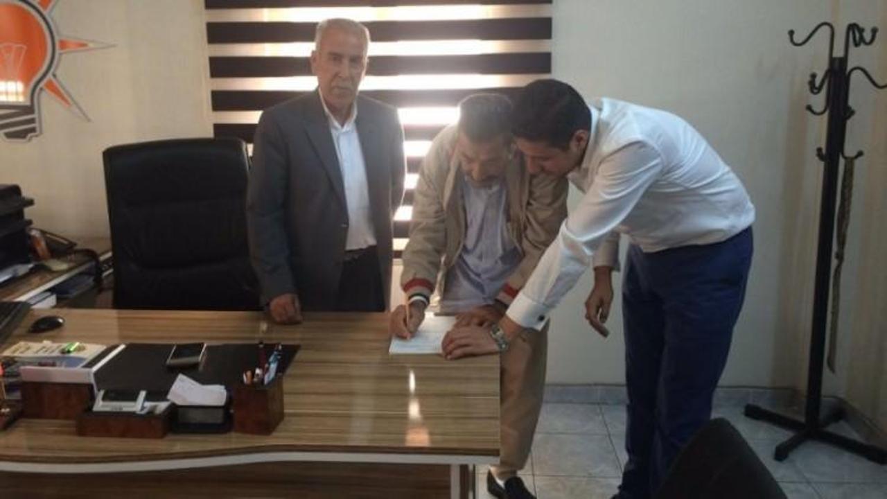 CHP'li Mahmut Tanal'ın abisi AK Parti'ye &uuml;ye oldu