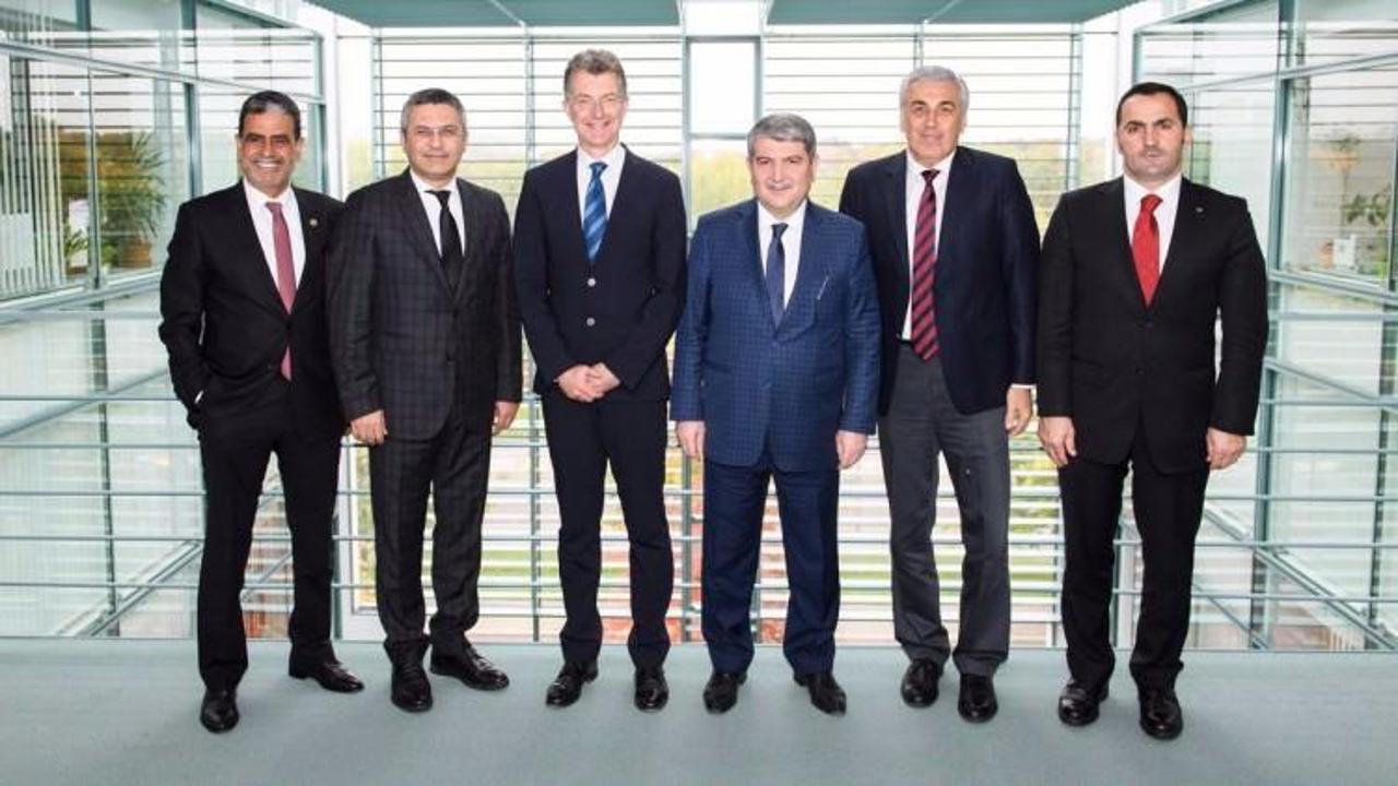 TBMM Dışişleri Komisyonu Berlin'de FET&Ouml;'y&uuml; anlattı