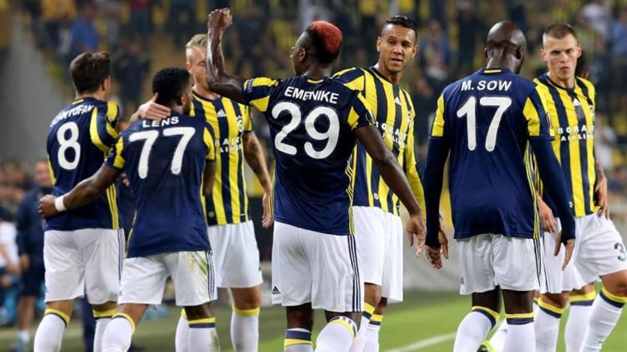 Yıldız futbolcu Fenerbahçe'yi sildi
