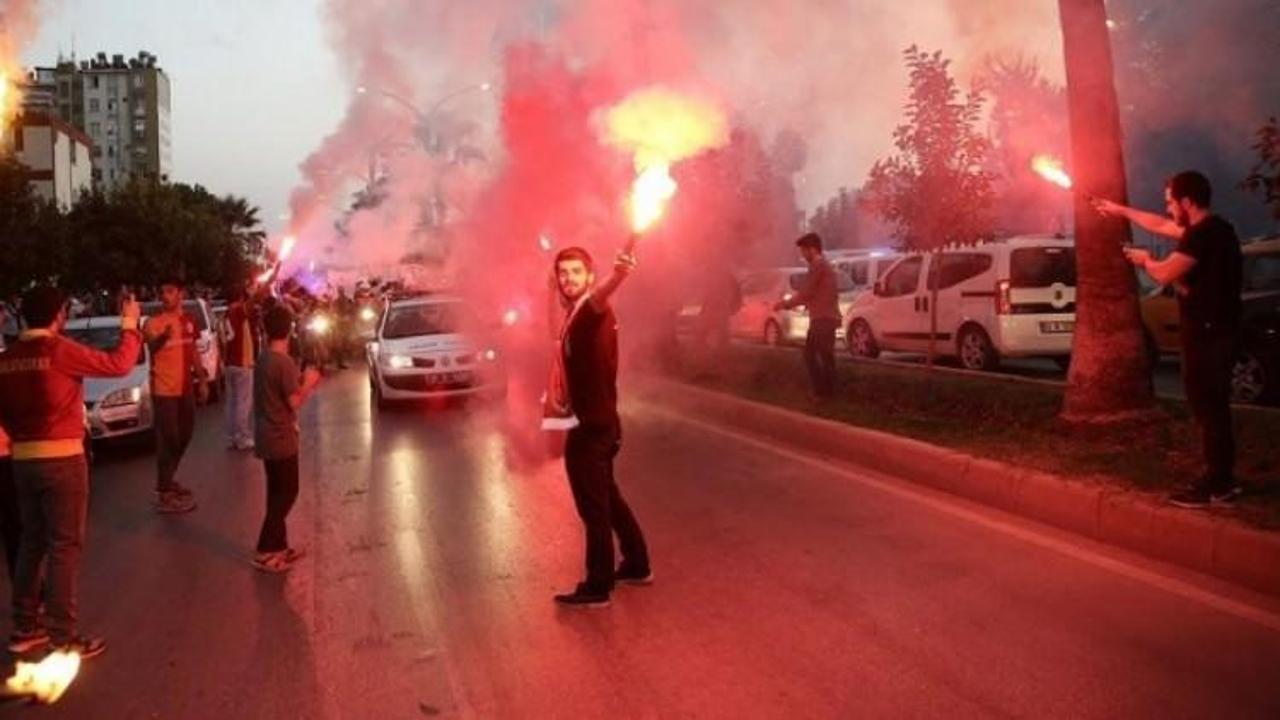 Galatasaray'a Adana'da coşkulu karşılama