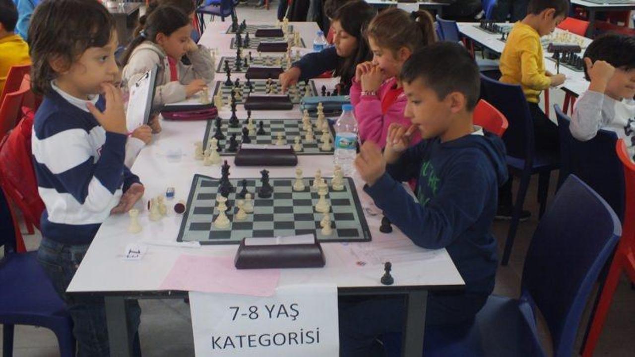 TED Kolejinden Cumhuriyet Bayramı satranç turnuvası