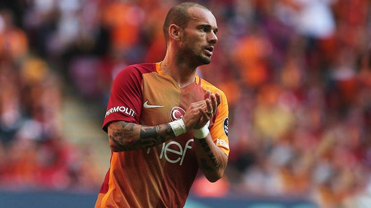 Başakşehir yenilgisine Sneijder'den şok yorum!