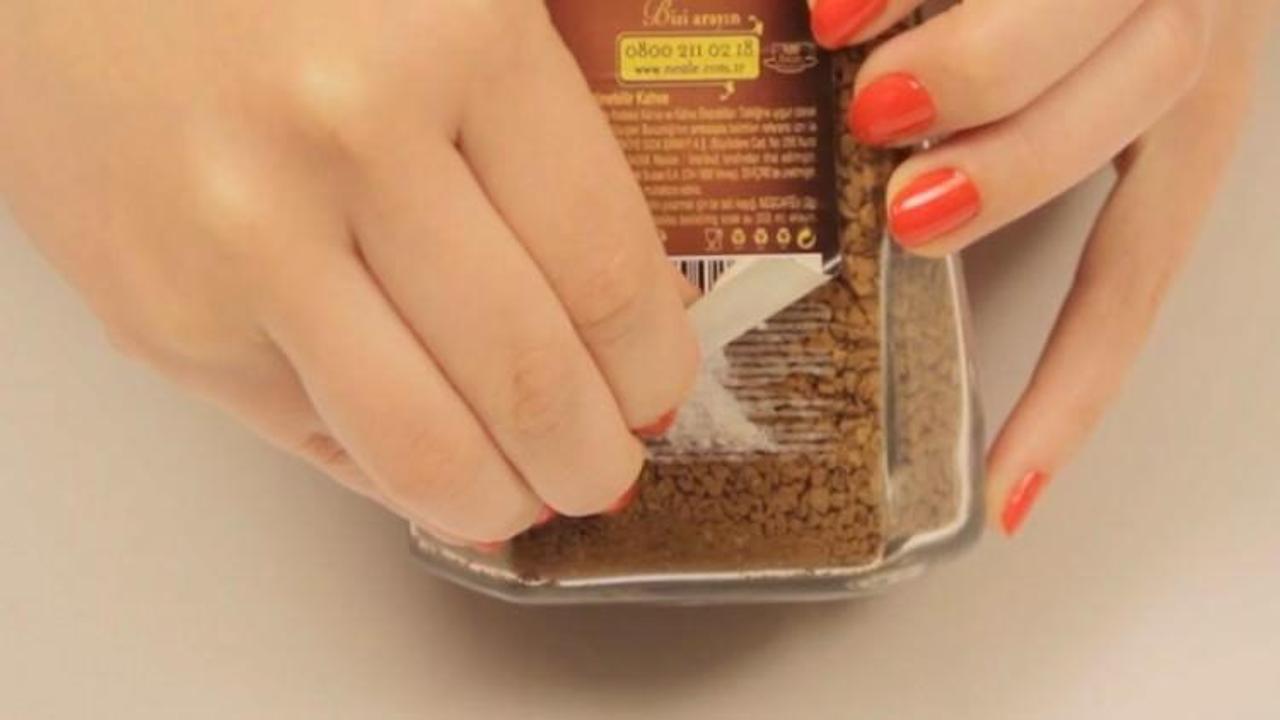 Cam eşyaların &uuml;zerinden etiket nasıl &ccedil;ıkarılır?