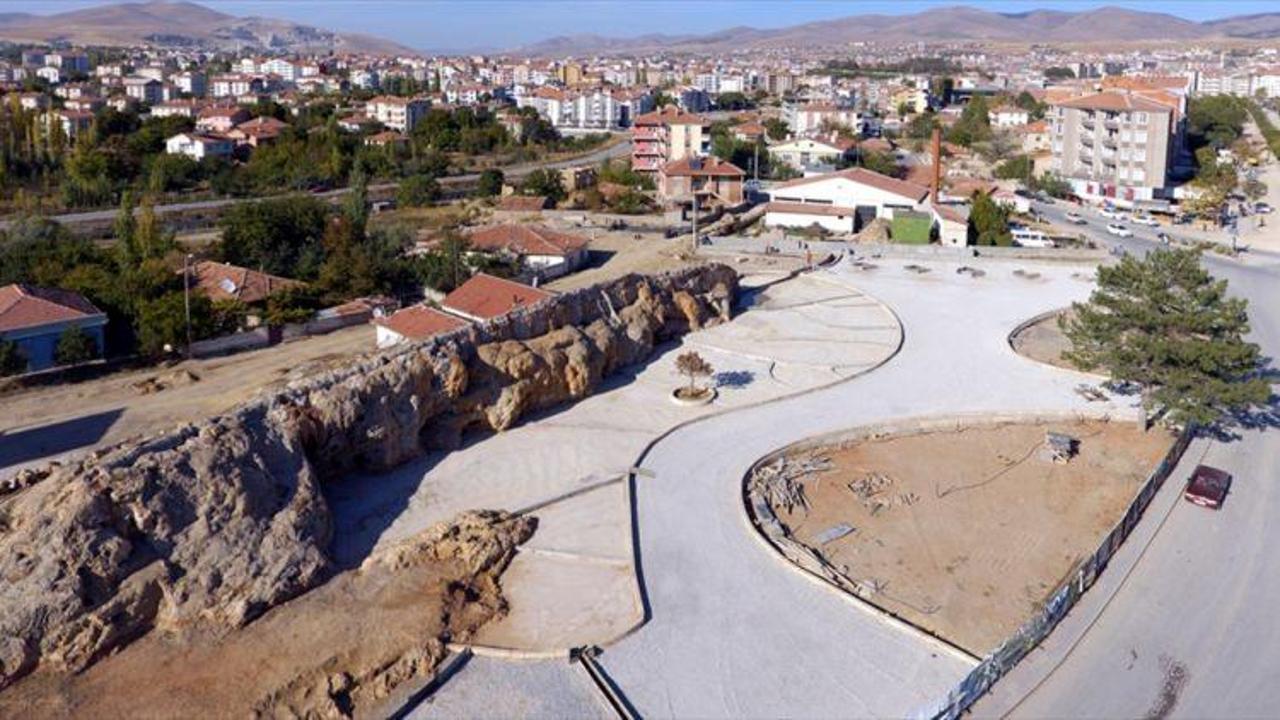 Kırşehir'de, jeotermal kaynaklı şelale parkı yapılıyor